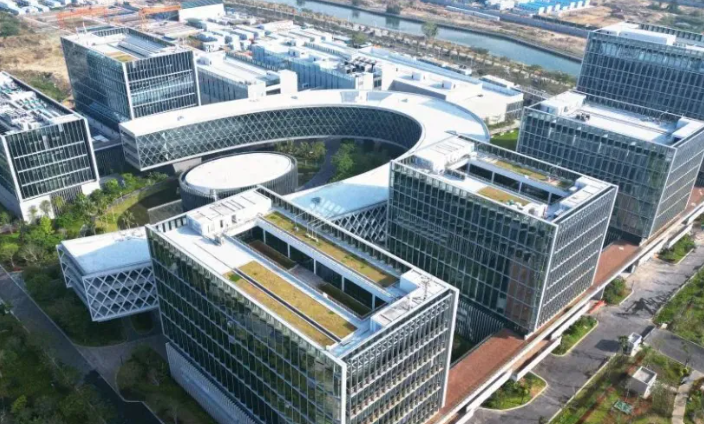 企业定制软件与通用软件的区别及选型建议